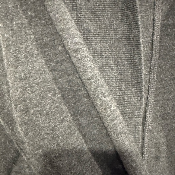 Liz Claiborne Cardigan - Picture 4 of 8